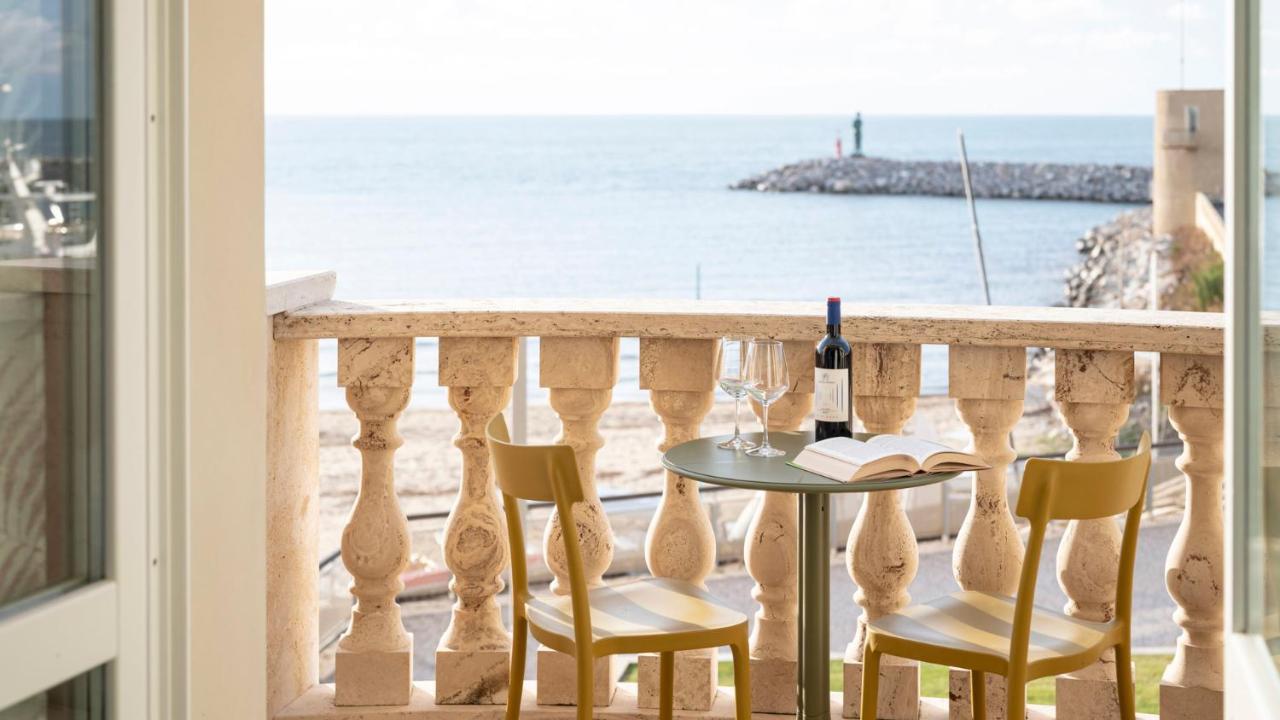 Suite Vista Mare Сан-Винченцо Экстерьер фото
